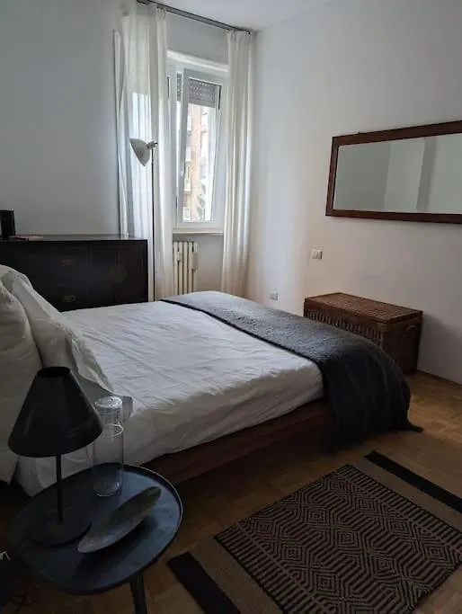Lägenhet Modern And Comfortable Near The Subway Milano