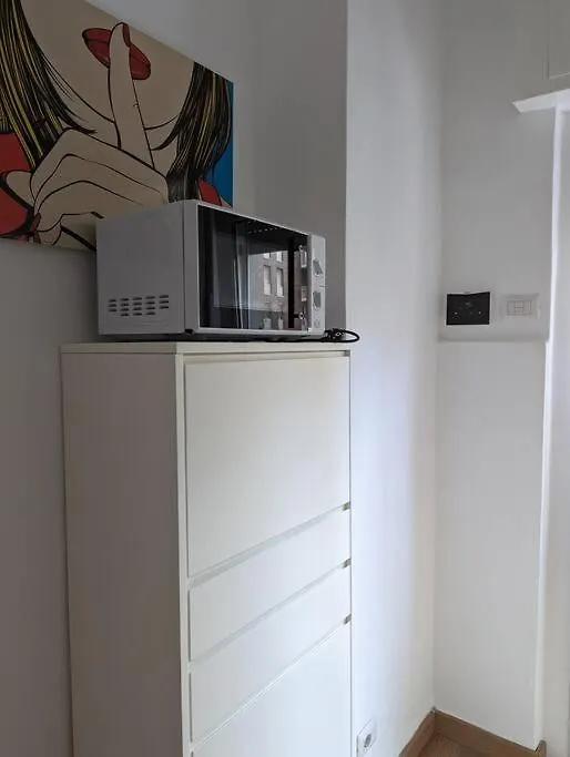 Lägenhet Modern And Comfortable Near The Subway Milano